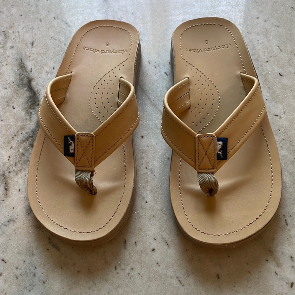 Vineyard Vines Men’s Tan Leather Sandals -Size 8